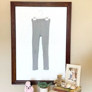 Osh Kosh B'gosh EUC 2014 Genuine Kids line Gray Ribbed Knit Leggings Size 5T